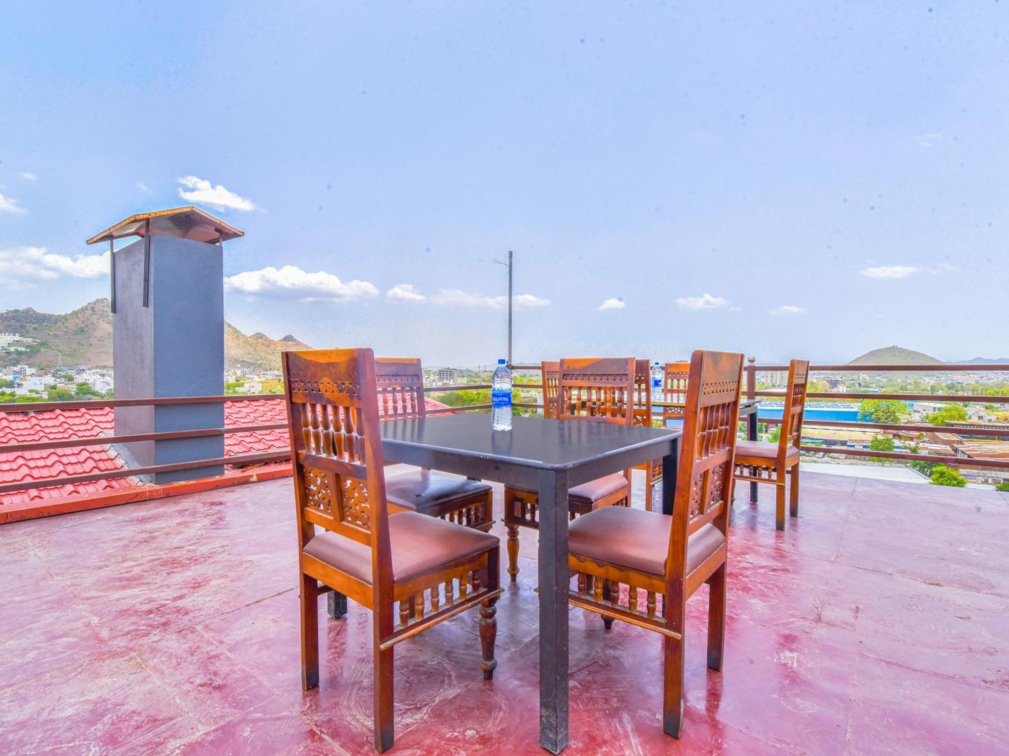 Hotel Dosa plaza Udaipur Exterior foto